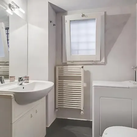 Trevi's Fountain Buddyrent Appartement Rome